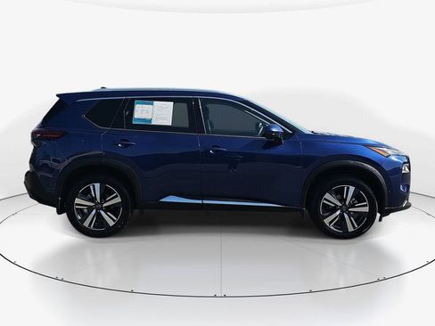 Used 2023 Nissan Rogue SL w/ SL Premium Package FWD image 5