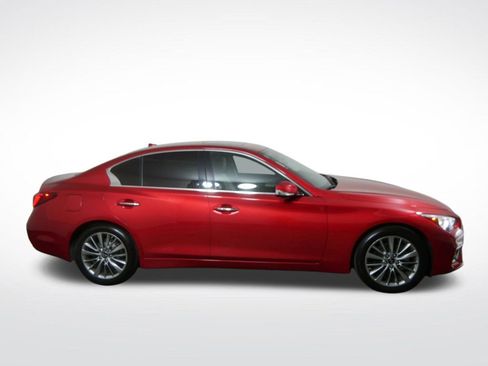 Used 2023 INFINITI Q50 Luxe AWD/4WD image 2
