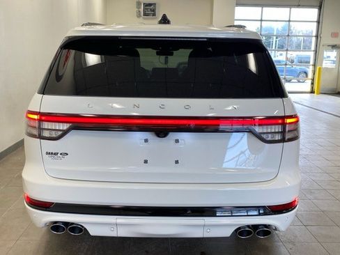 New 2026 Lincoln Aviator Reserve w/ Jet Appearance Package image 6
