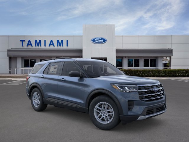 New 2026 Ford Explorer Active RWD image 7