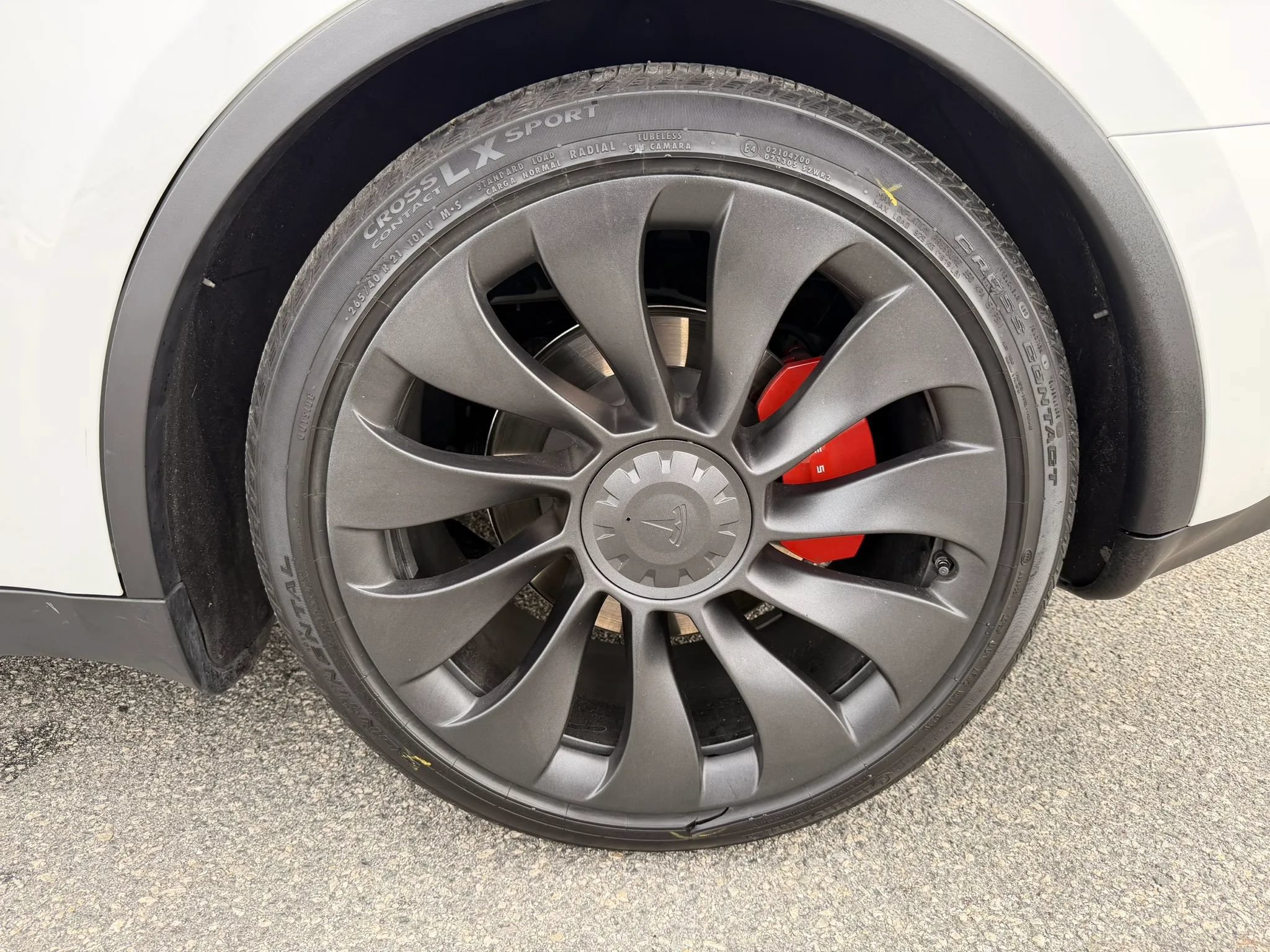 Used 2023 Tesla Model Y Performance AWD/4WD image 19