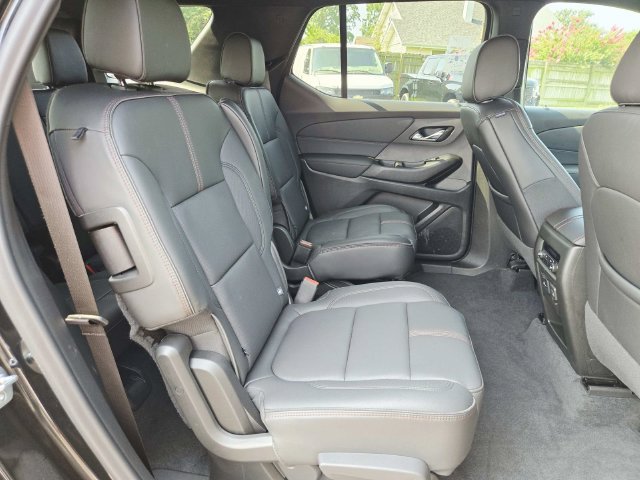 Certified 2023 Chevrolet Traverse RS AWD/4WD image 16