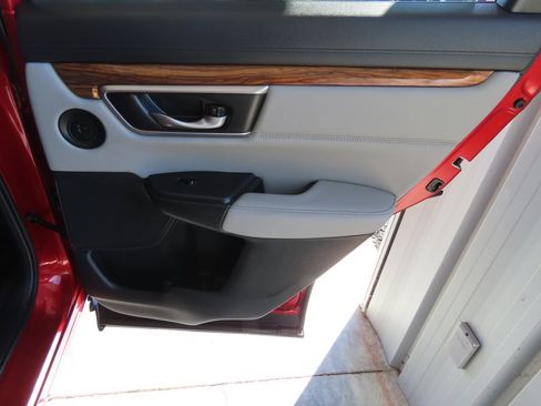 Used 2021 Honda CR-V Touring image 36