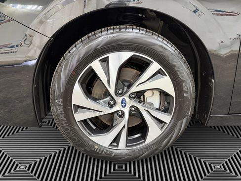 Used 2025 Subaru Legacy Premium image 14
