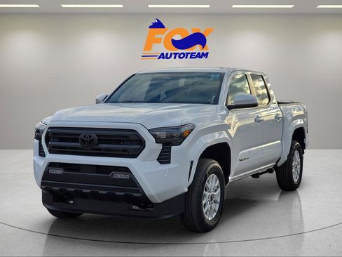 New 2026 Toyota Tacoma SR5 image 1