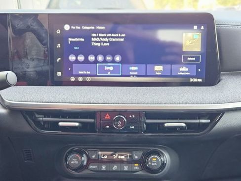 New 2026 Nissan Kicks SV w/ SV Premium Package image 21