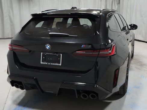 New 2027 BMW M5 Touring AWD/4WD image 21
