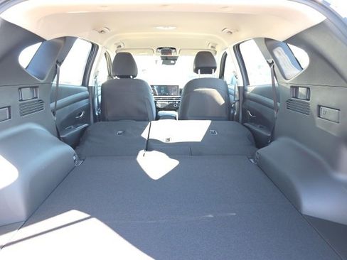 New 2026 Hyundai Tucson Blue SE image 21