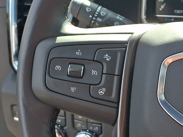 Used 2025 GMC Sierra 2500 Denali Ultimate AWD/4WD image 7