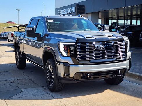 New 2026 GMC Sierra 2500 Denali Ultimate w/ Max Trailering Package AWD/4WD image 1