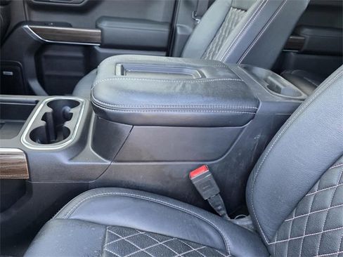 Used 2020 Chevrolet Silverado 1500 LT Trail Boss image 8