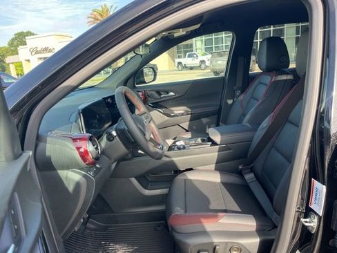 New 2026 Chevrolet Equinox RS w/ LPO, Floor Liner Package FWD image 17