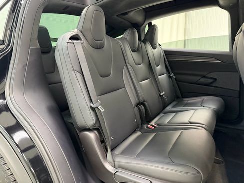 Used 2026 Tesla Model X image 23
