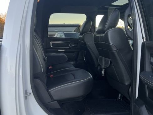 Used 2016 RAM 1500 Limited image 27