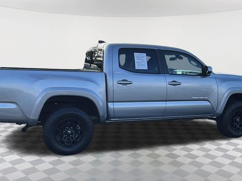 Used 2021 Toyota Tacoma SR5 image 4