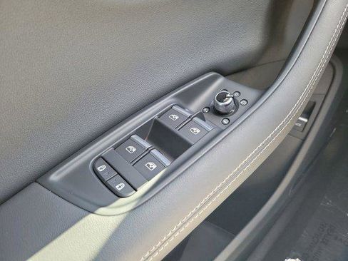 Certified 2025 Audi Q7 2.0T Premium Plus AWD/4WD image 19