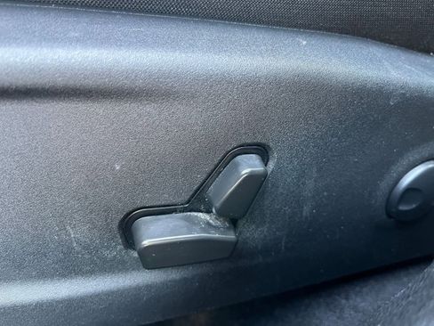 Used 2022 Dodge Charger SXT image 22