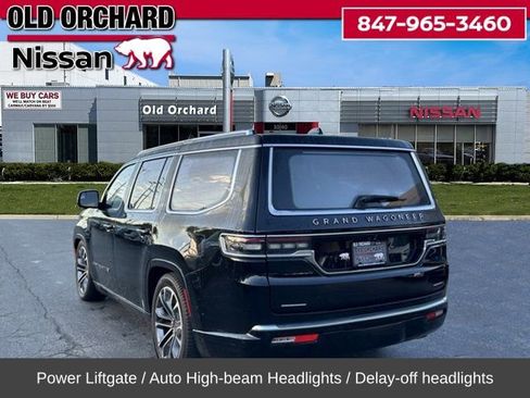 Used 2022 Jeep Grand Wagoneer Series III w/ Rear Seat Video Group 1 image 9