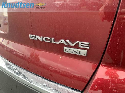 Used 2010 Buick Enclave CXL w/ Trailering Provision Package AWD/4WD image 9
