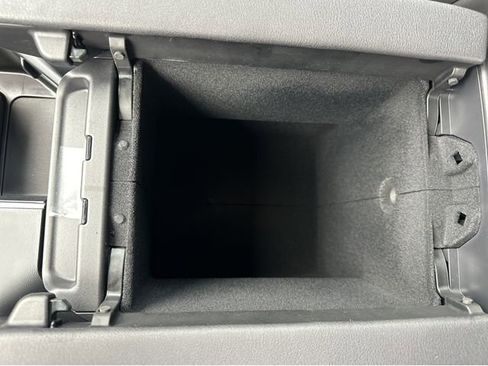 New 2026 Lexus TX 500h AWD image 32