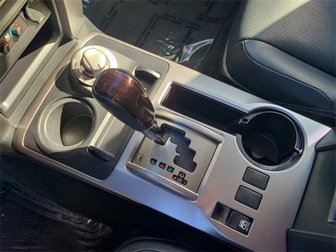 Used 2023 Toyota 4Runner Limited image 34