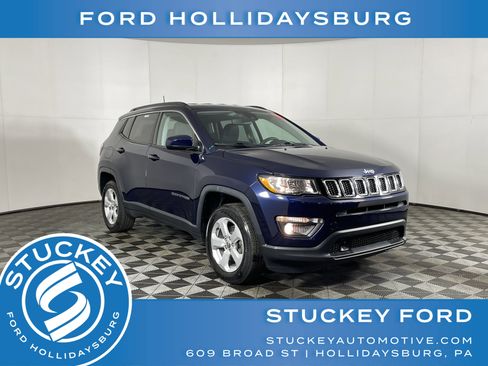 Used 2019 Jeep Compass Latitude w/ Popular Equipment Group image 1