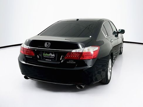 Used 2014 Honda Accord Touring image 9