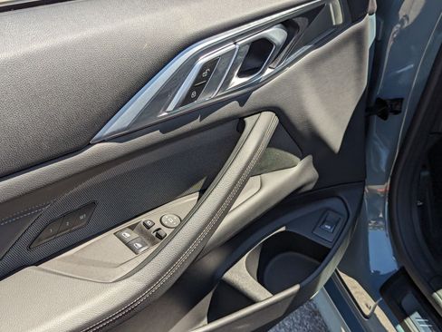 Used 2025 BMW 430i Coupe w/ M Sport Package image 15