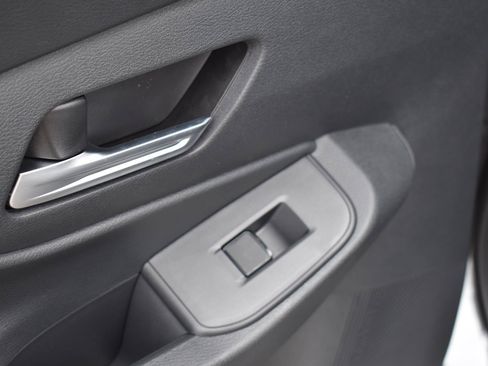 Used 2026 Nissan Sentra SV w/ SV Convenience Package FWD image 42