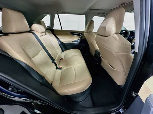 Certified 2023 Toyota RAV4 XLE w/ Convenience Package AWD/4WD image 25