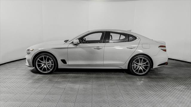 Used 2025 Genesis G70 2.5T AWD/4WD image 3