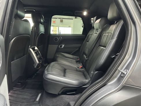 Used 2018 Land Rover Range Rover Sport Supercharged AWD/4WD image 13