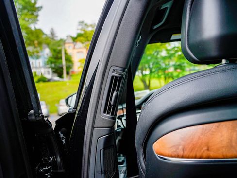 Used 2019 Audi A8 L 3.0T w/ Executive Package image 64