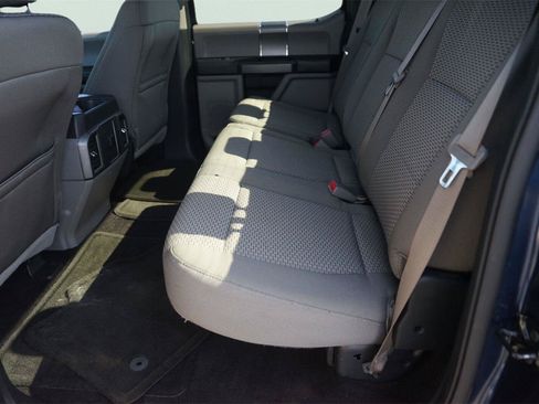 Used 2016 Ford F150 XLT w/ Equipment Group 301A Mid RWD image 12