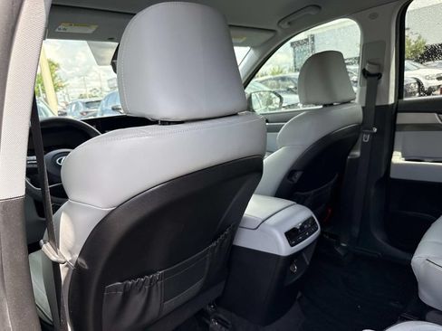 Used 2023 Hyundai Palisade SEL AWD/4WD image 13