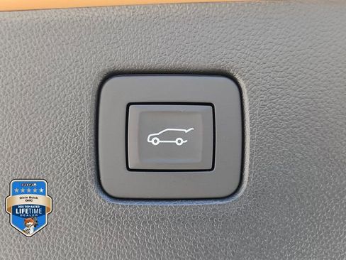 New 2026 Buick Envista Sport Touring w/ Convenience II Package FWD image 6