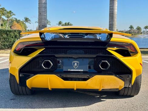 Used 2023 Lamborghini Huracan Tecnica RWD image 7