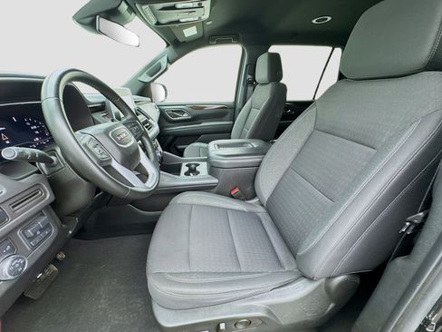 Used 2024 GMC Yukon SLE w/ Max Trailering Package image 13