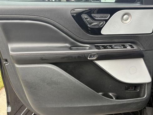 Used 2023 Lincoln Aviator Grand Touring w/ Equipment Group 301A image 16