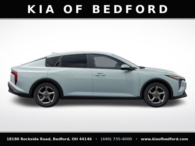 New 2026 Kia K4 FWD image 8