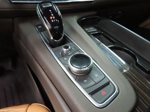 Used 2022 Cadillac Escalade Sport w/ Touring Package AWD/4WD image 70