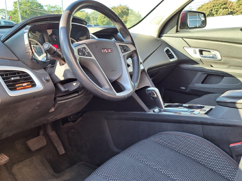Used 2012 GMC Terrain SLE w/ Convenience Package FWD image 4