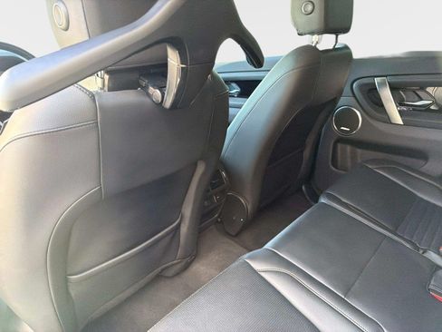 Used 2025 Land Rover Discovery Sport S AWD/4WD image 33