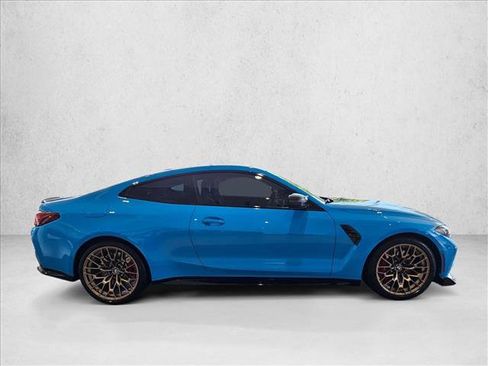 Used 2025 BMW M4 CS AWD/4WD image 4