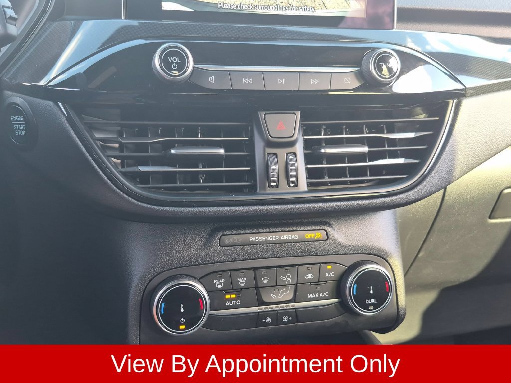 Used 2025 Ford Escape ST-Line AWD/4WD image 19