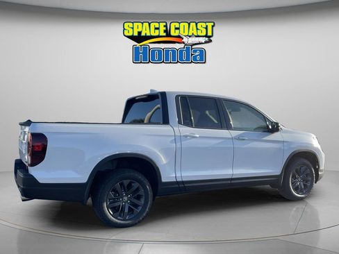 New 2026 Honda Ridgeline Sport image 9