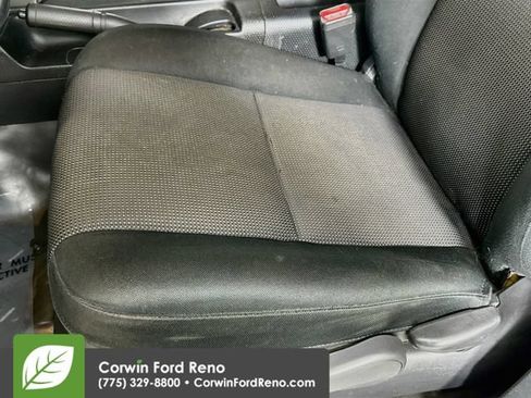 Used 2010 Toyota FJ Cruiser 4WD image 18