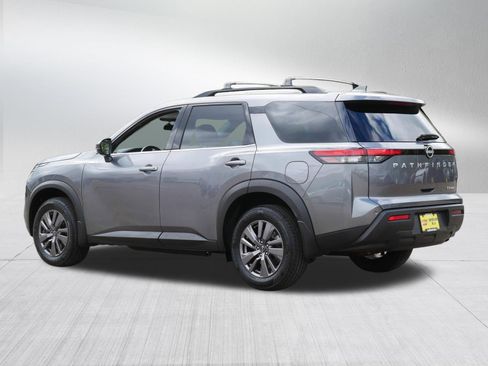 Certified 2023 Nissan Pathfinder SV AWD/4WD image 5