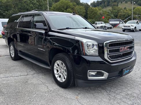 Used 2016 GMC Yukon XL SLT image 4