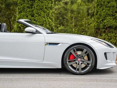 Used 2017 Jaguar F-TYPE S RWD image 14